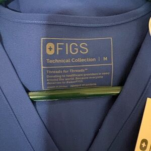 Figs winning Blue Scrub Top